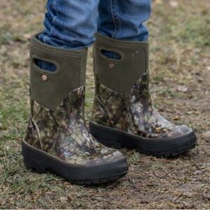 Bogs Kids Boot size 9 Camouflage